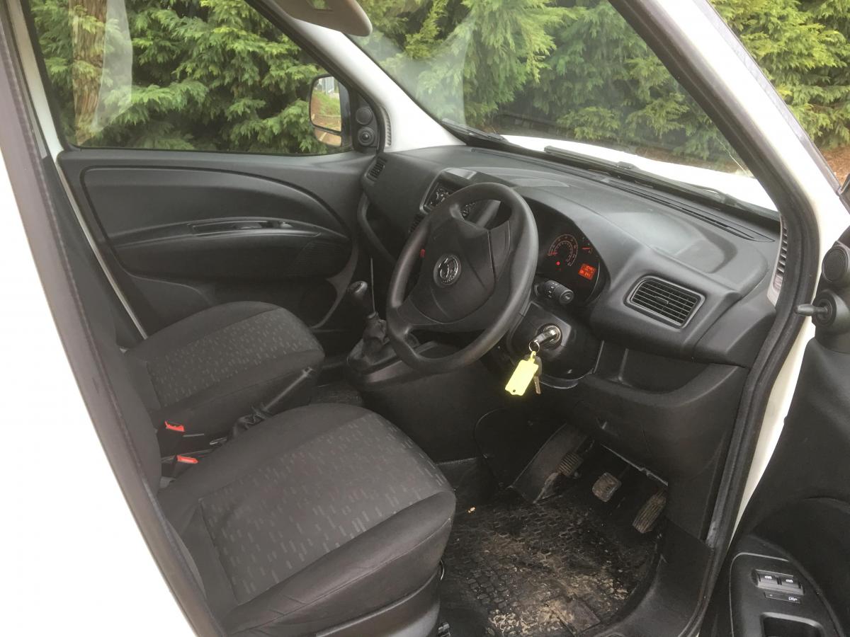 Vauxhall Combo 2000 L1h1 Cdti panel van (integral) - 2013 - £3,299