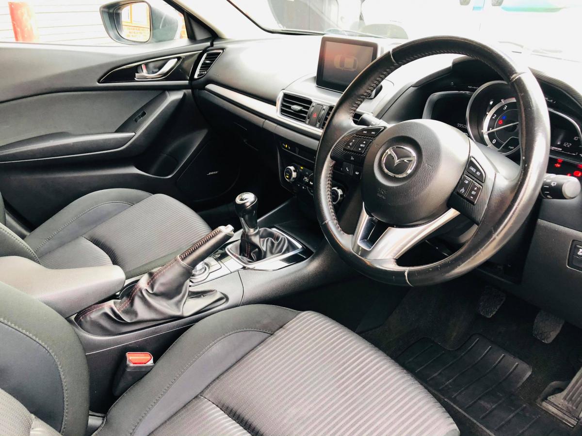  Mazda3 2.2 SKYACTIV-D Sport Nav 5dr - 2014 - £5,499