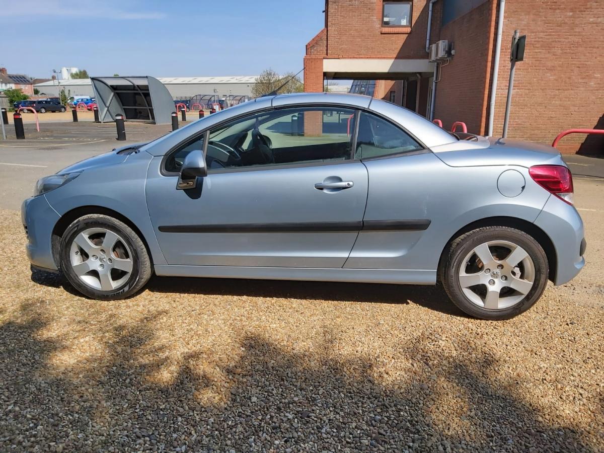  Peugeot 207 CC 1.6 VTi Sport 2dr - 2010 - £2,999