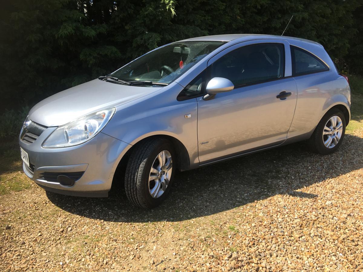 Vauxhall Corsa Breeze 3 door hatchback - 2008 - £1,399