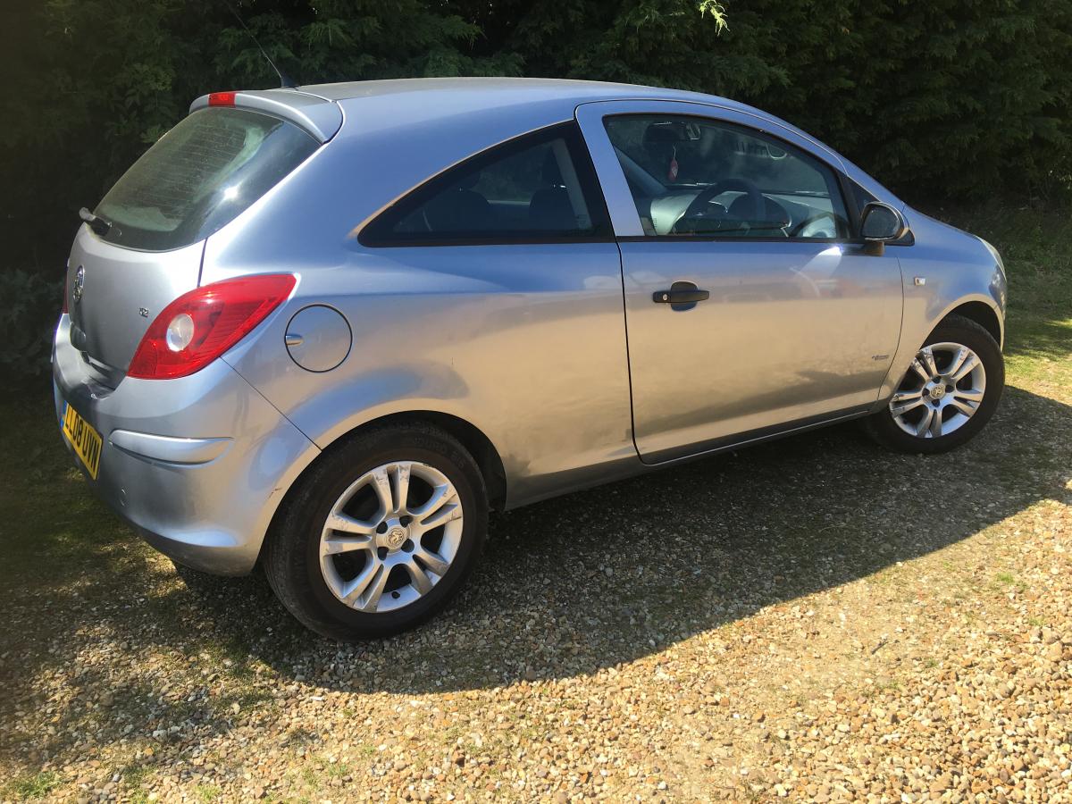 Vauxhall Corsa Breeze 3 door hatchback - 2008 - £1,399